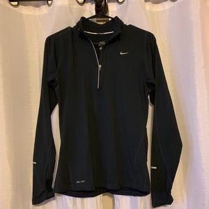 Black Nike quarter zip size small
